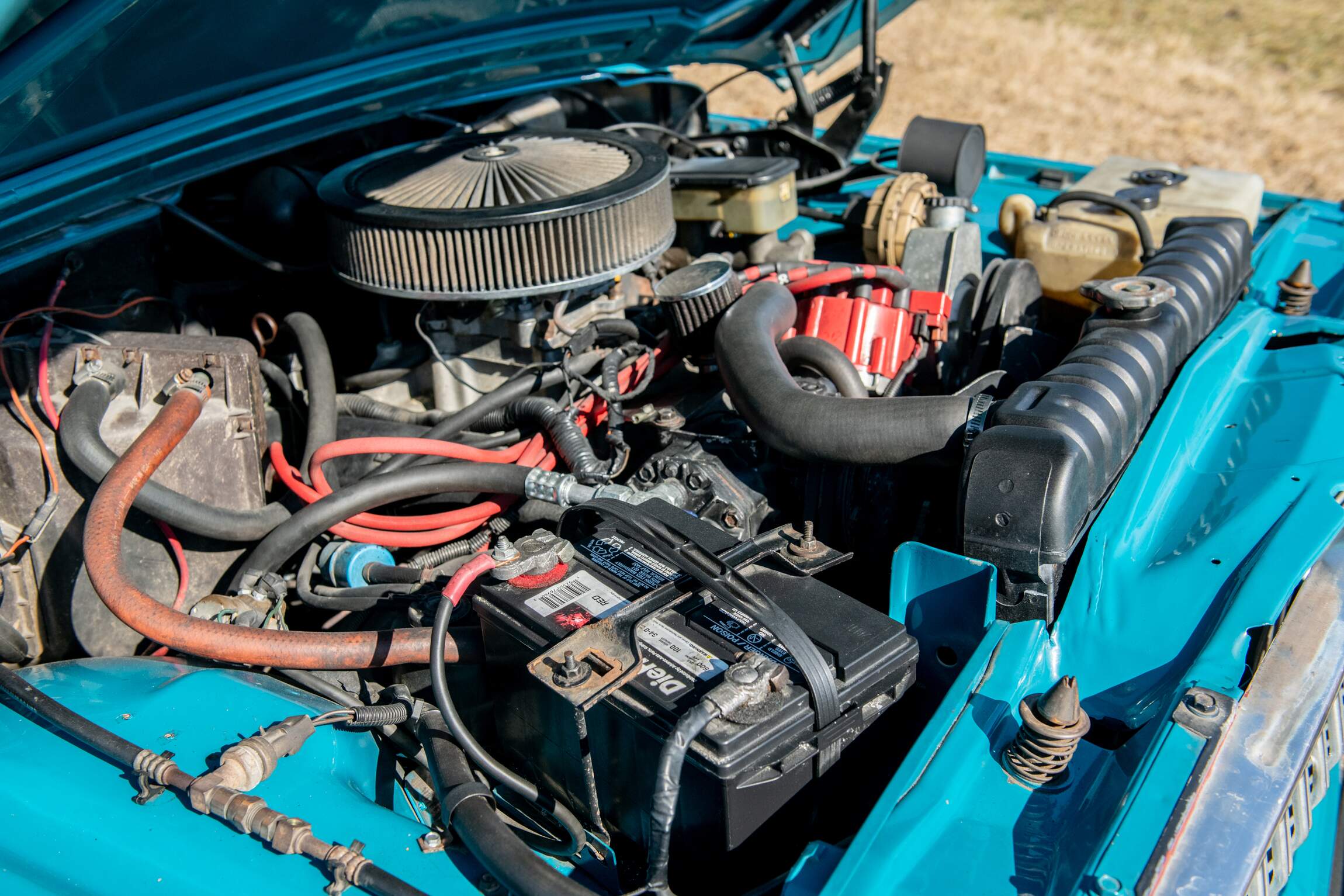 Sold: Custom 1987 Jeep Grand Wagoneer SJ