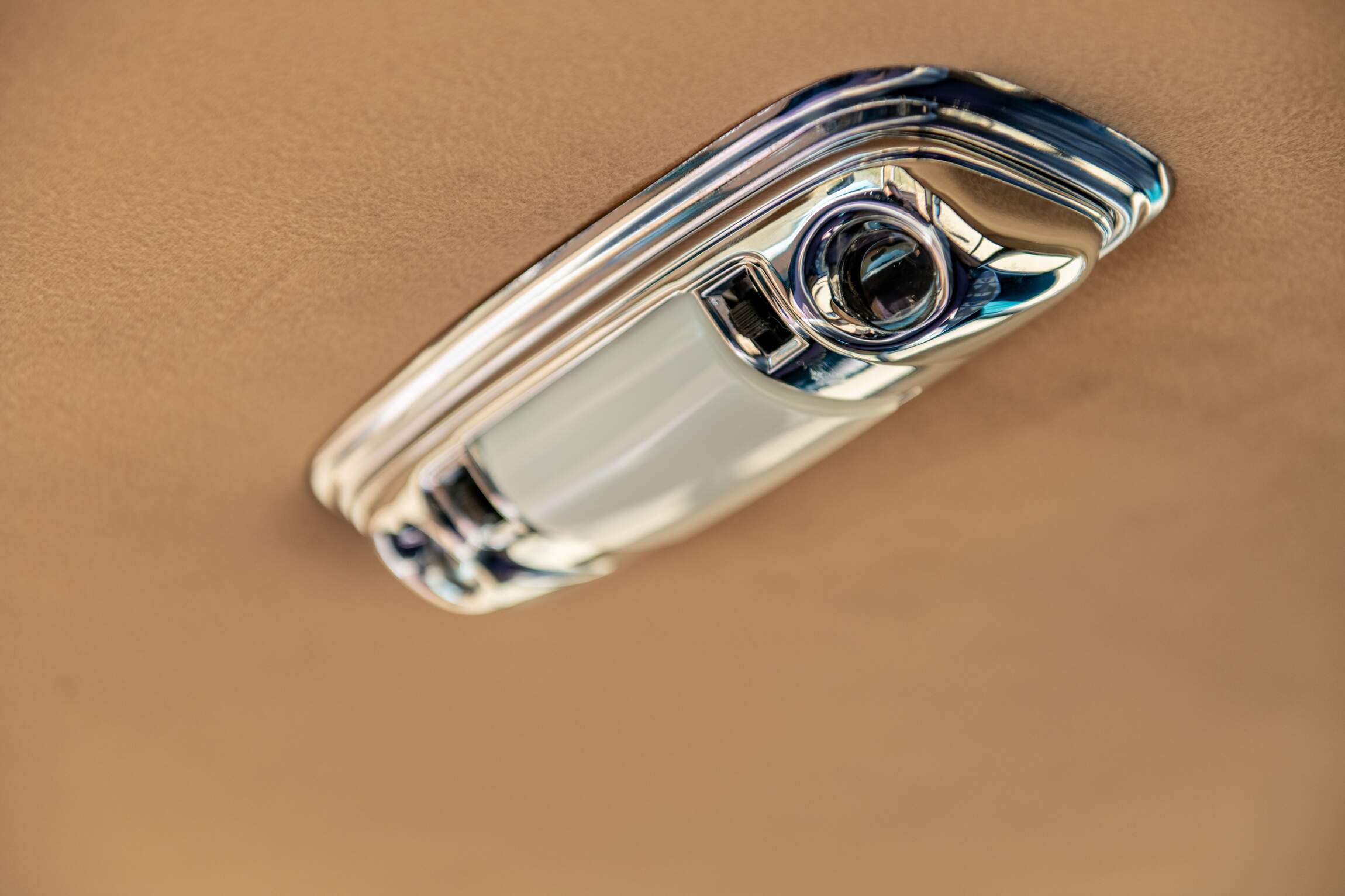 Sold: Custom 1987 Jeep Grand Wagoneer SJ