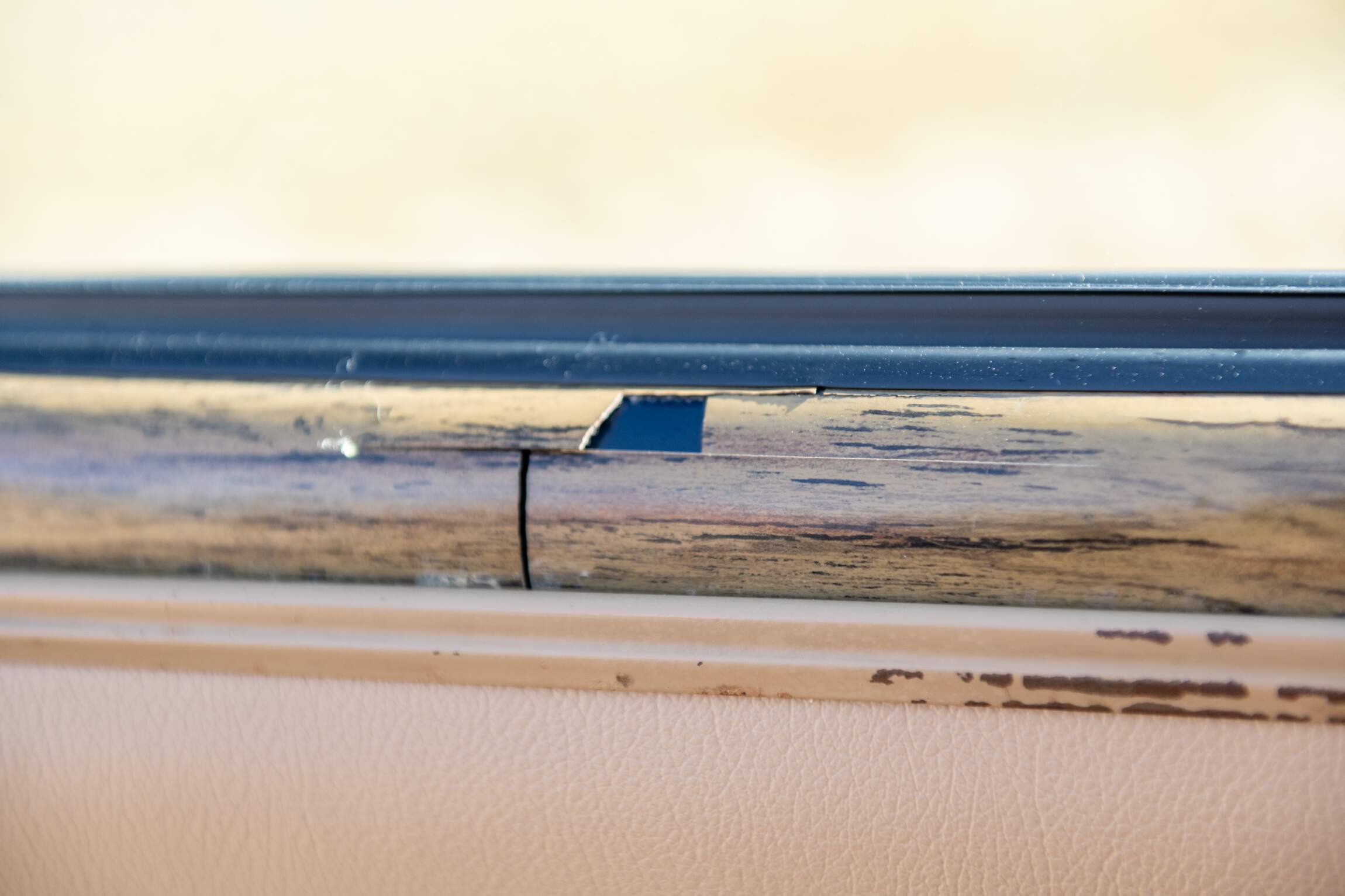 Sold: Custom 1987 Jeep Grand Wagoneer SJ