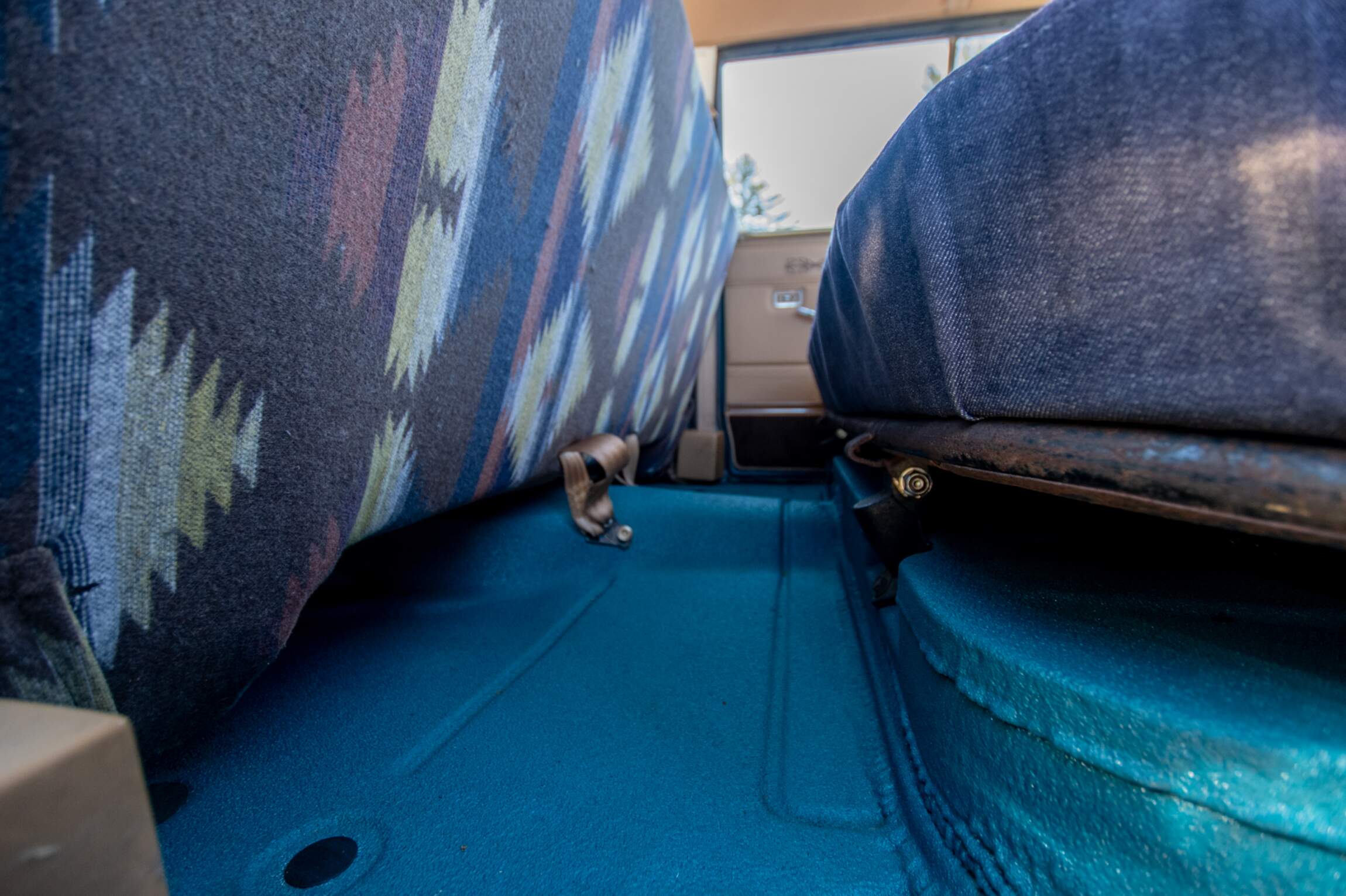 Sold: Custom 1987 Jeep Grand Wagoneer SJ