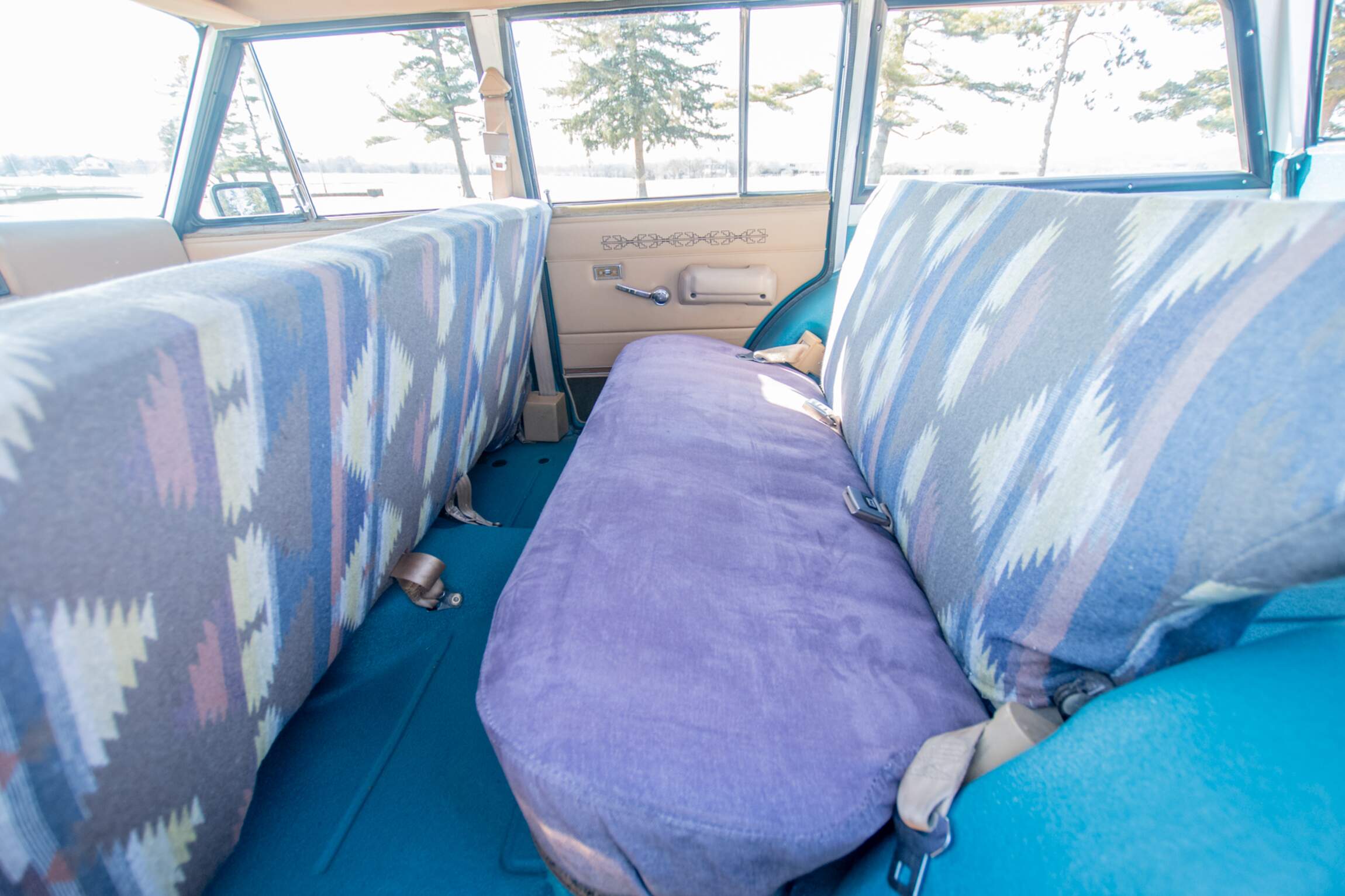 Sold: Custom 1987 Jeep Grand Wagoneer SJ