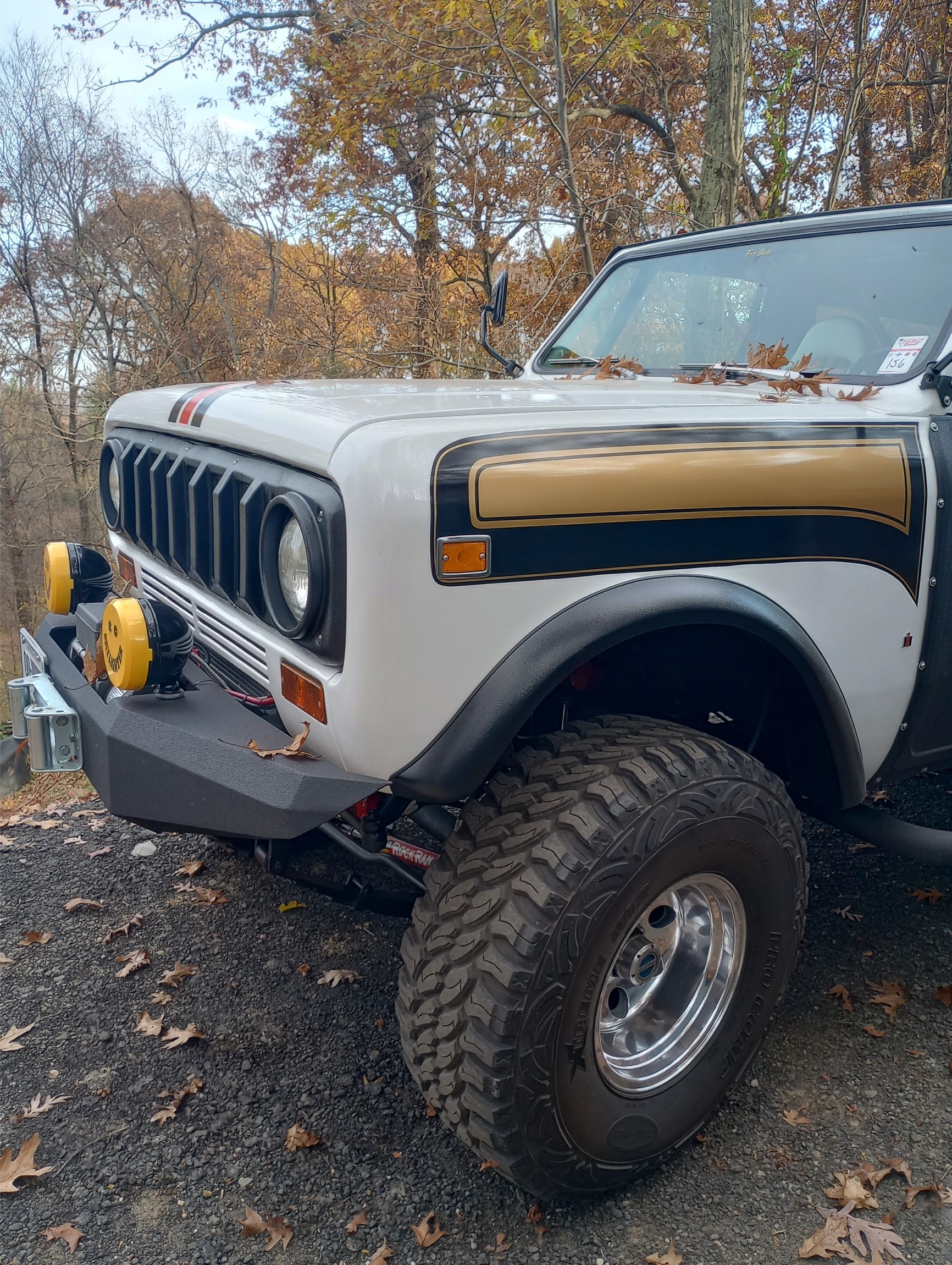 Sold: 1977 International Harvester Super Scout II