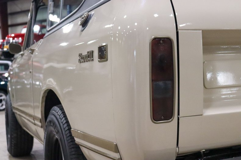 Sold: 1975 International Harvester Scout II