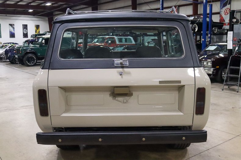 Sold: 1975 International Harvester Scout II