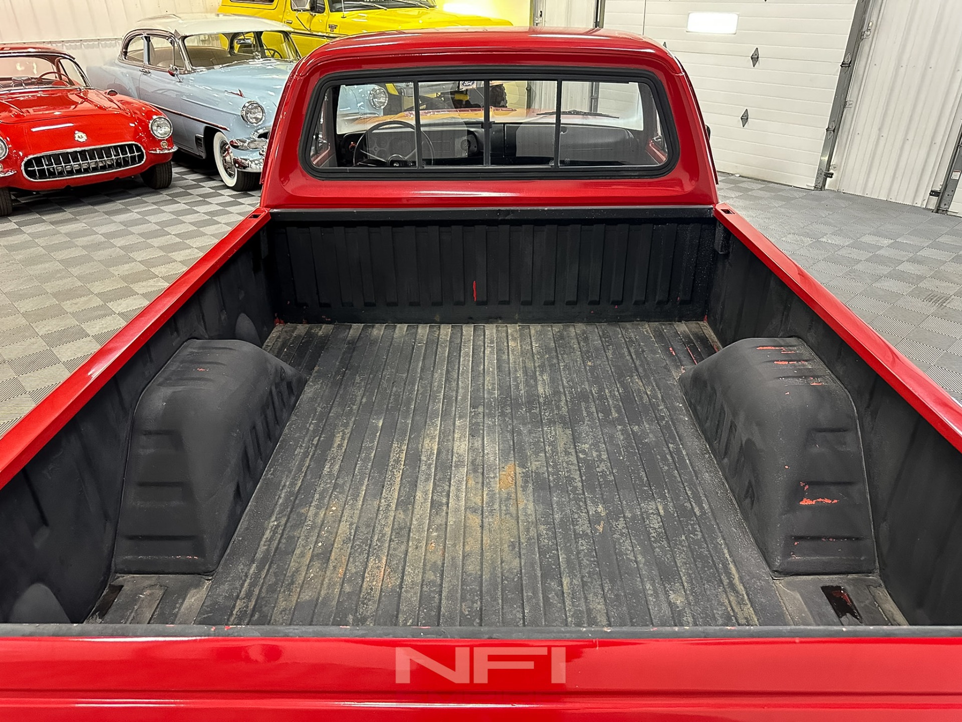 1980 Dodge D-150 Sweptline