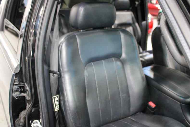 2002 Lincoln Blackwood Pickup