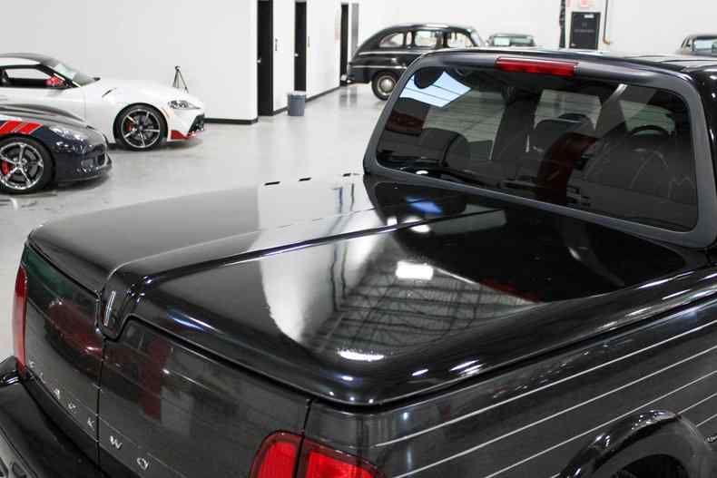 2002 Lincoln Blackwood Pickup