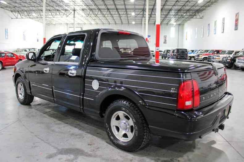 2002 Lincoln Blackwood Pickup - 3