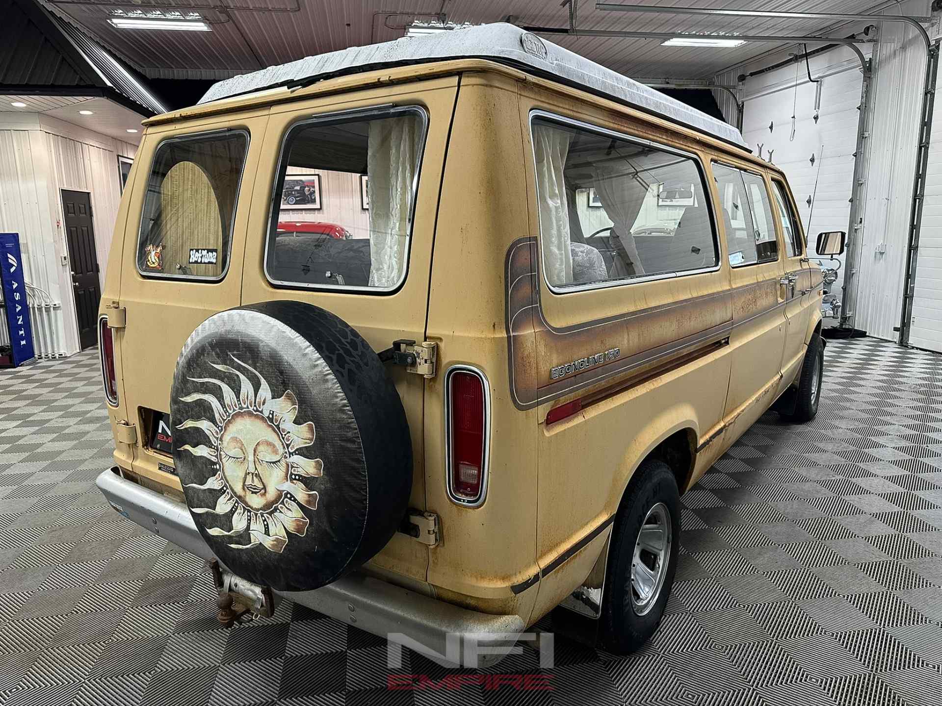 1977 Ford E-150 Econoline Custom