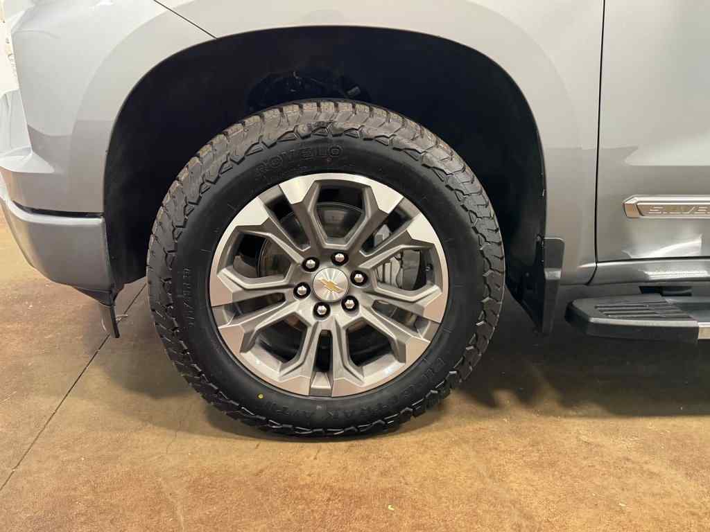 2024 Chevrolet Silverado 1500 High Country - 3