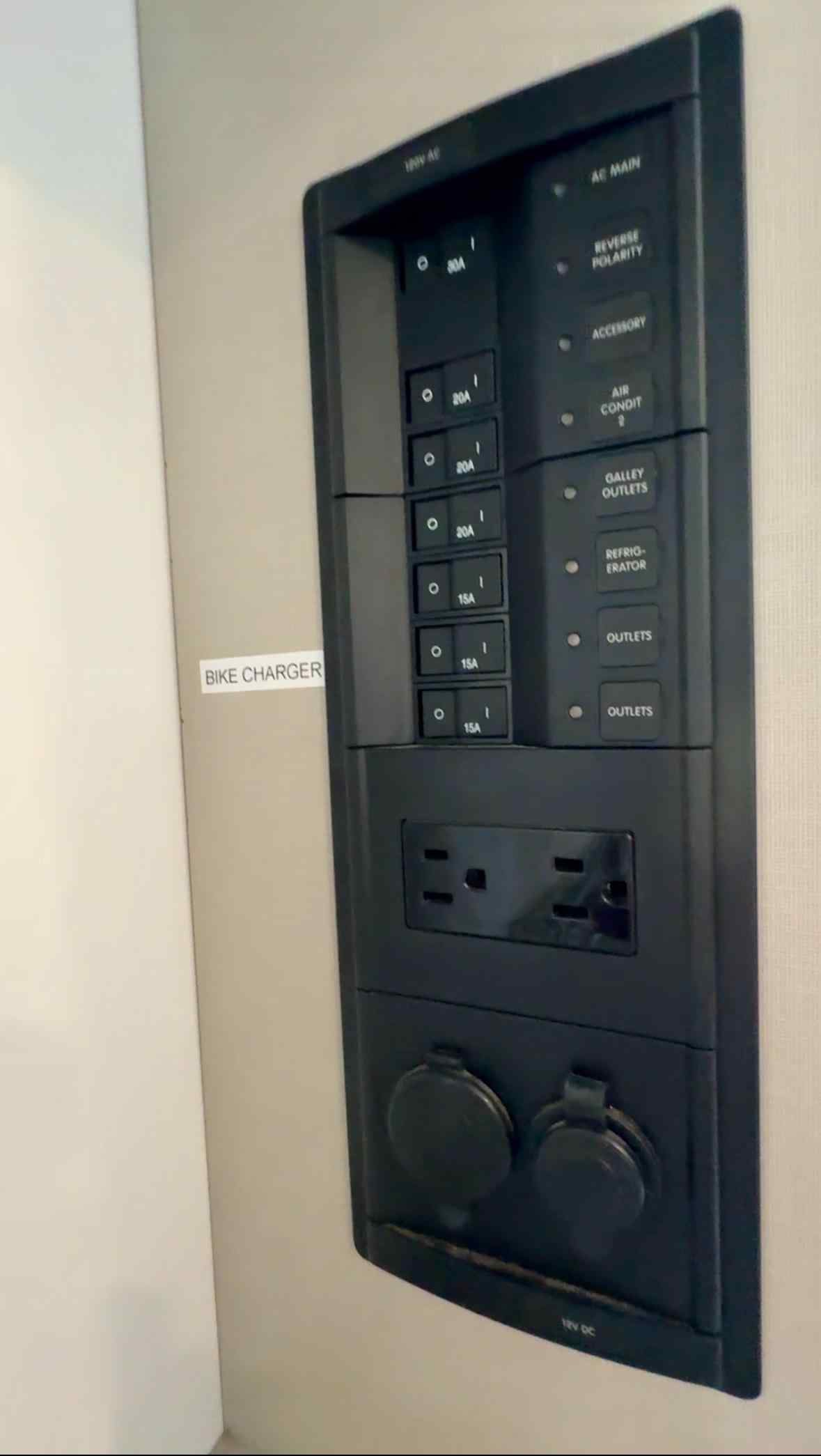 2019 Global Expedition Vehicles SAFARI EXTREME