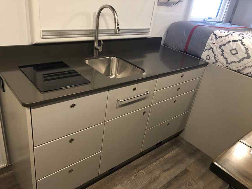 2019 Global Expedition Vehicles SAFARI EXTREME