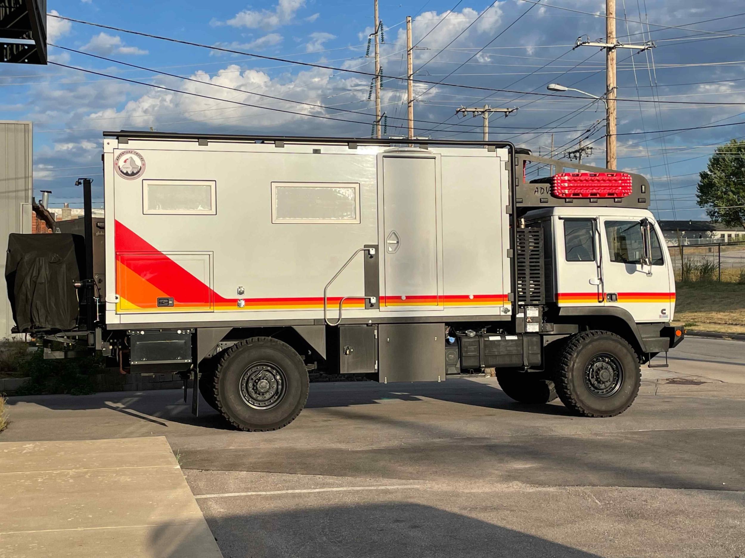 2019 Global Expedition Vehicles SAFARI EXTREME