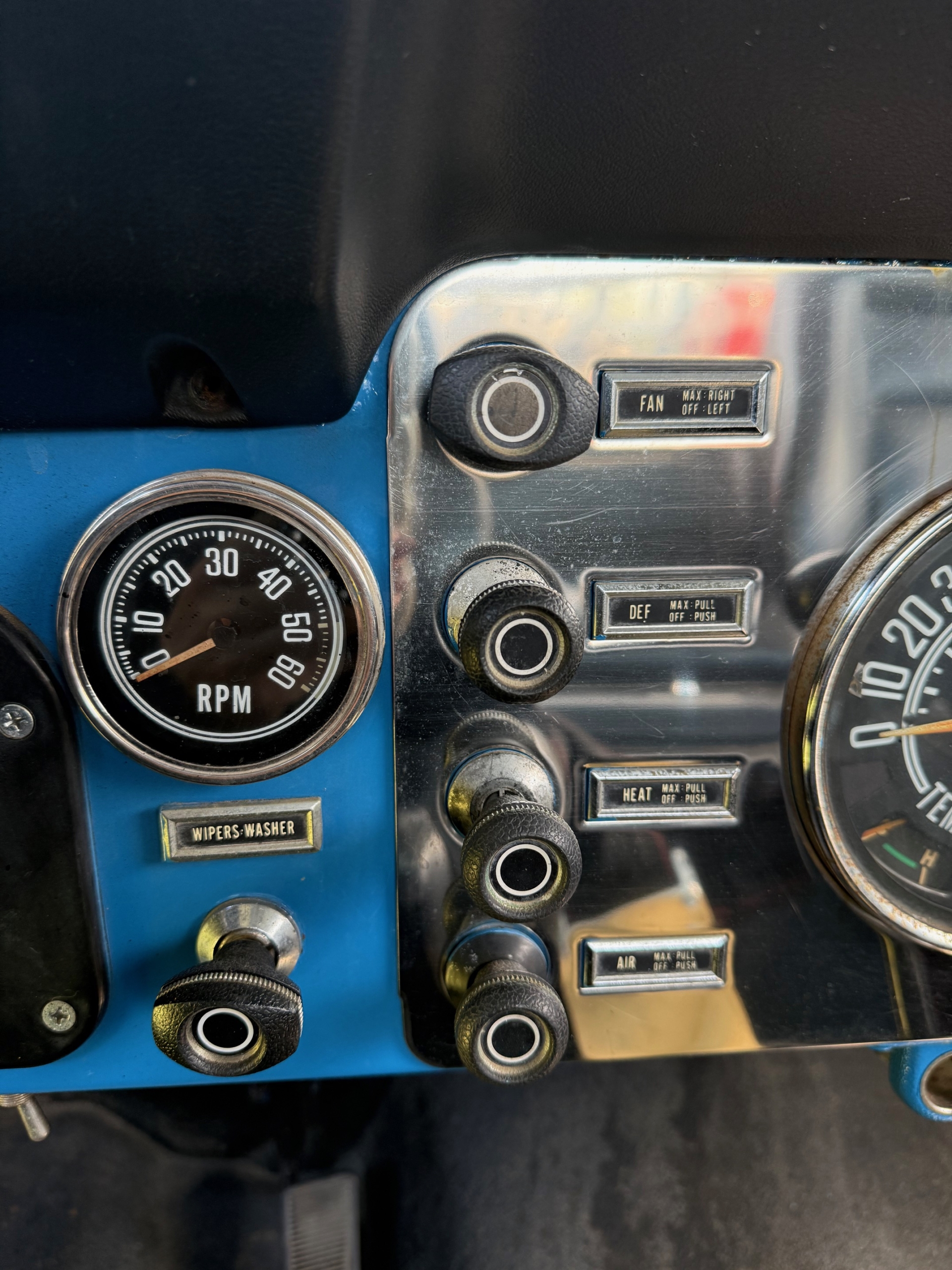 Modified 1976 Jeep CJ-5 Levi's Edition