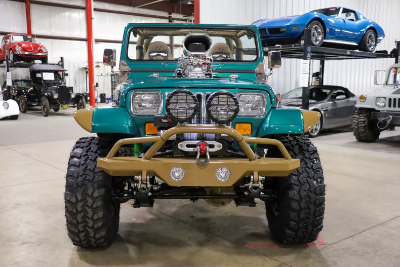 Custom 1995 Jeep Wrangler