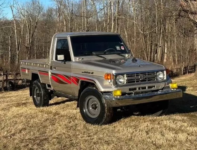  Toyota Land Cruiser