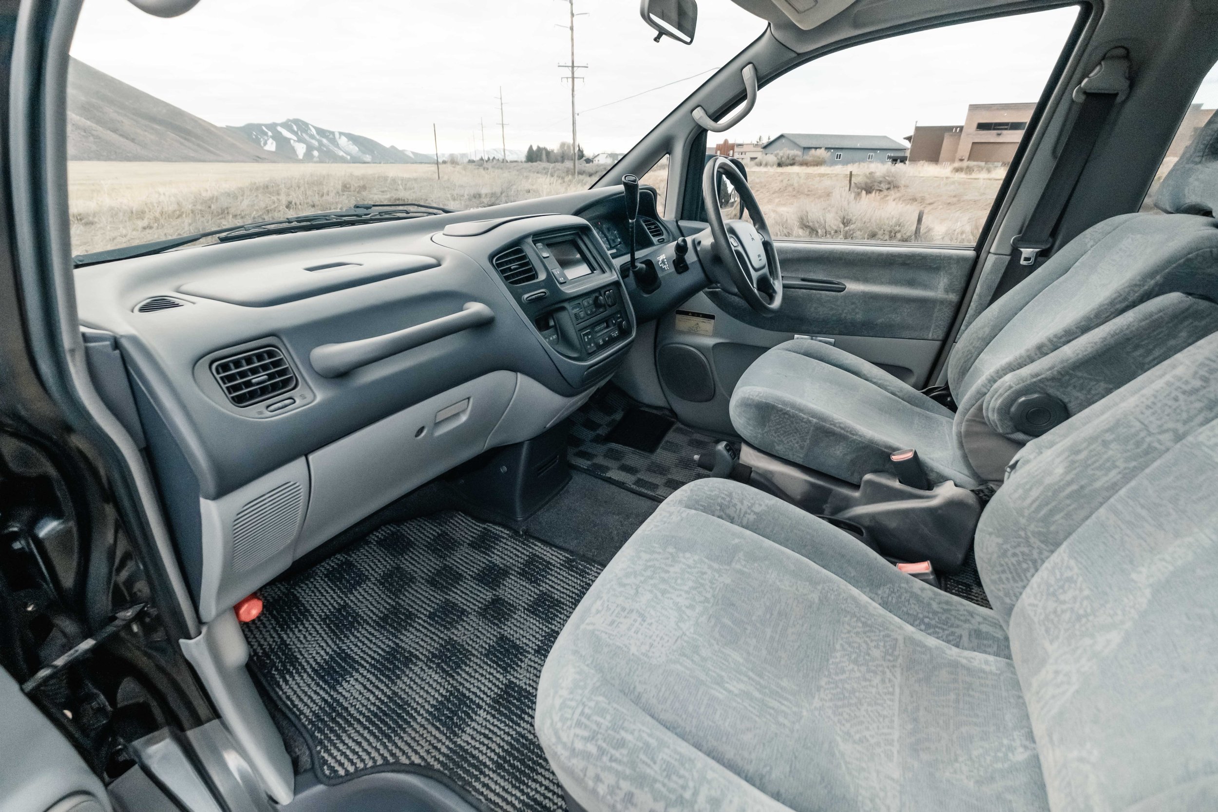 Reserved: 1997 Mitsubishi Delica L400 Spacegear