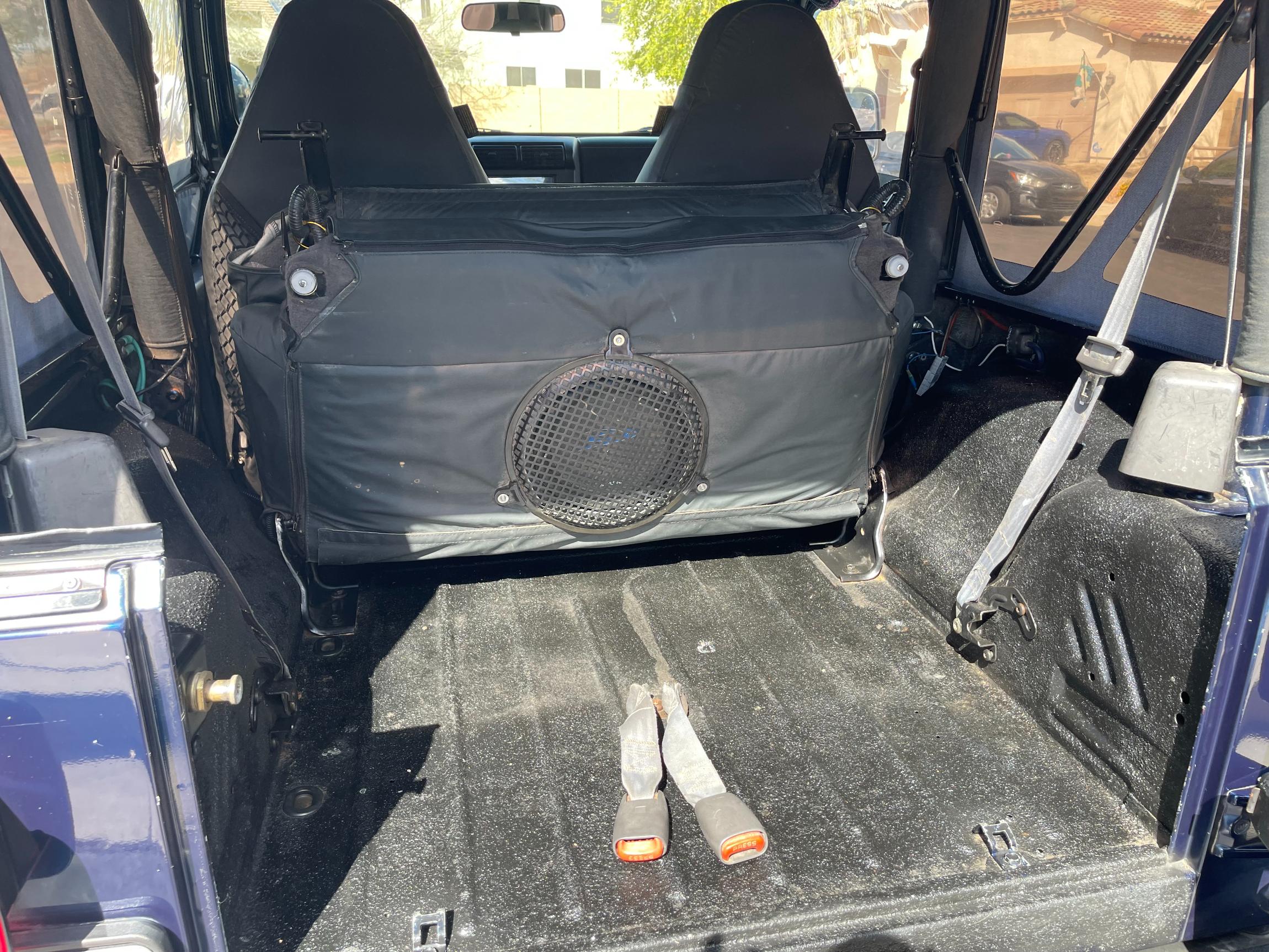 Sold: 4.0L-Powered 2002 Jeep Wrangler X