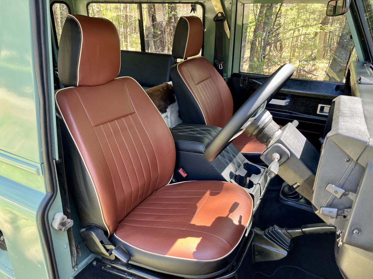 1997 Land Rover Defender 90 Hue 166