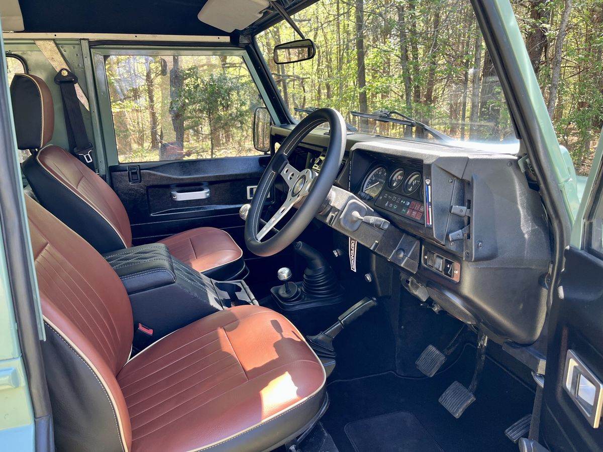 1997 Land Rover Defender 90 Hue 166