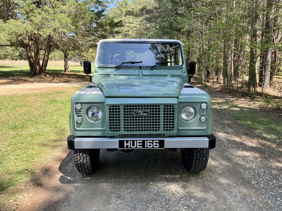 1997 Land Rover Defender 90 Hue 166