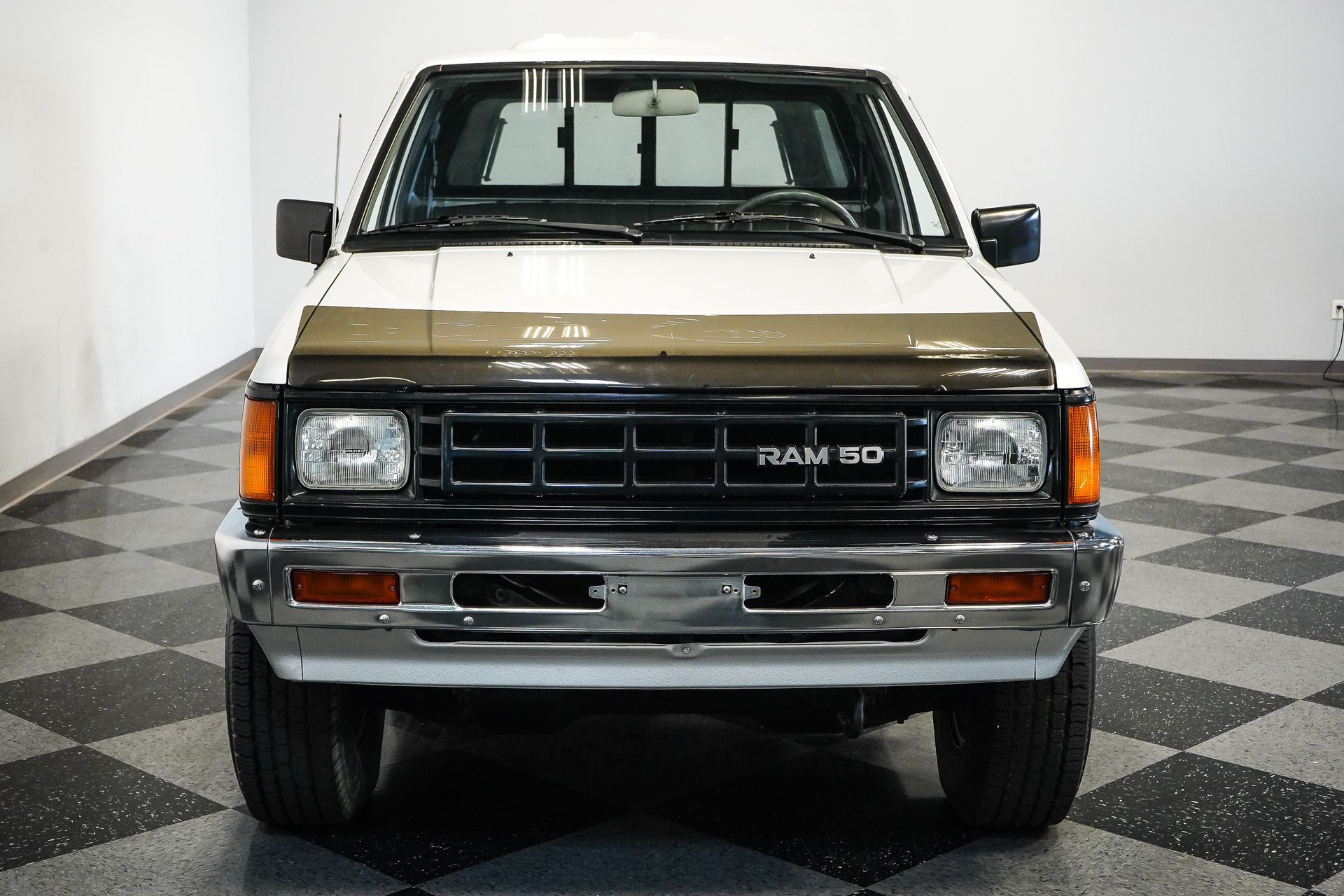 1989 Dodge Power Ram 50 - 3