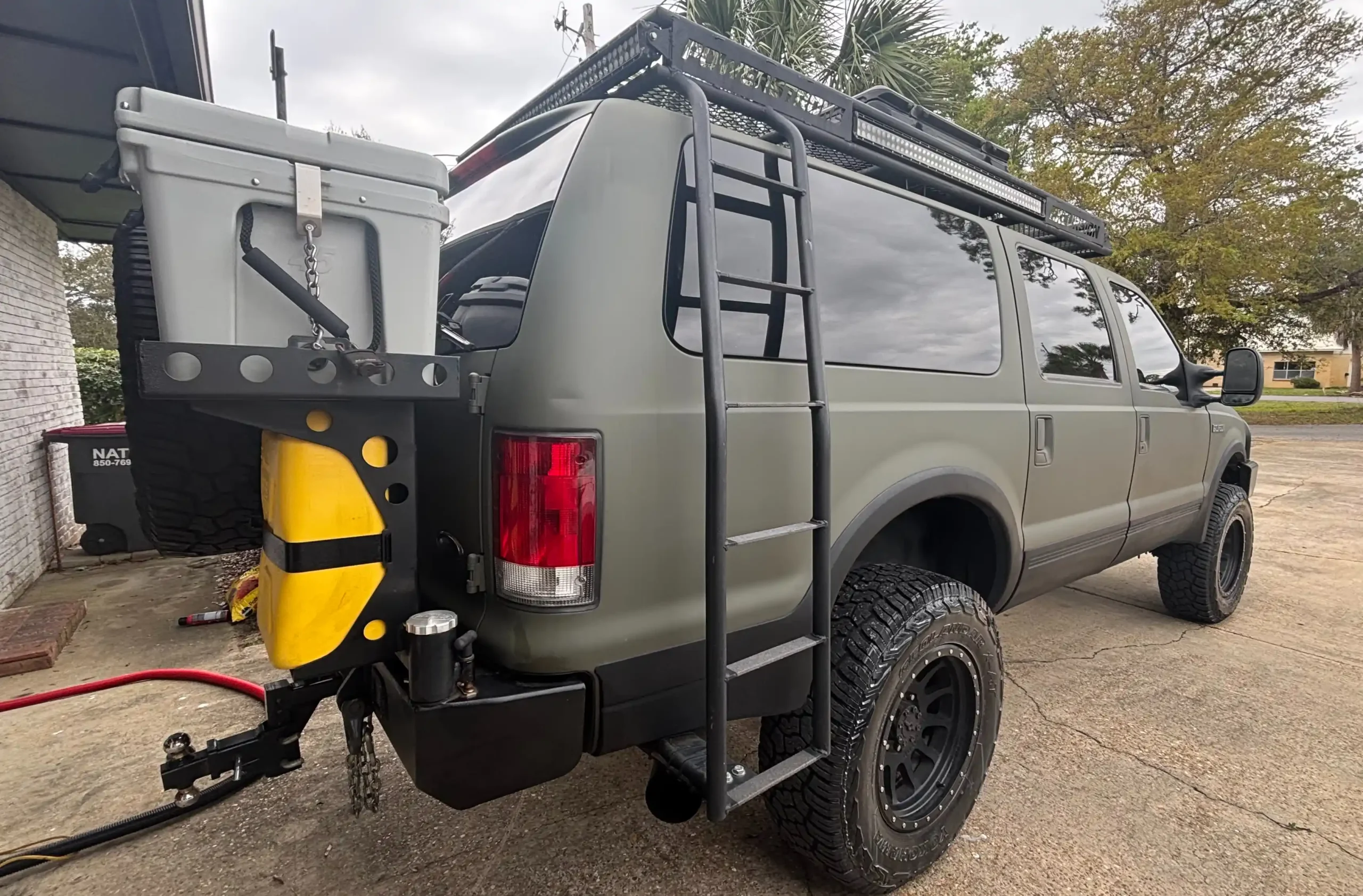 Sold: 2000 Ford Excursion Limited Power Stroke 4×4