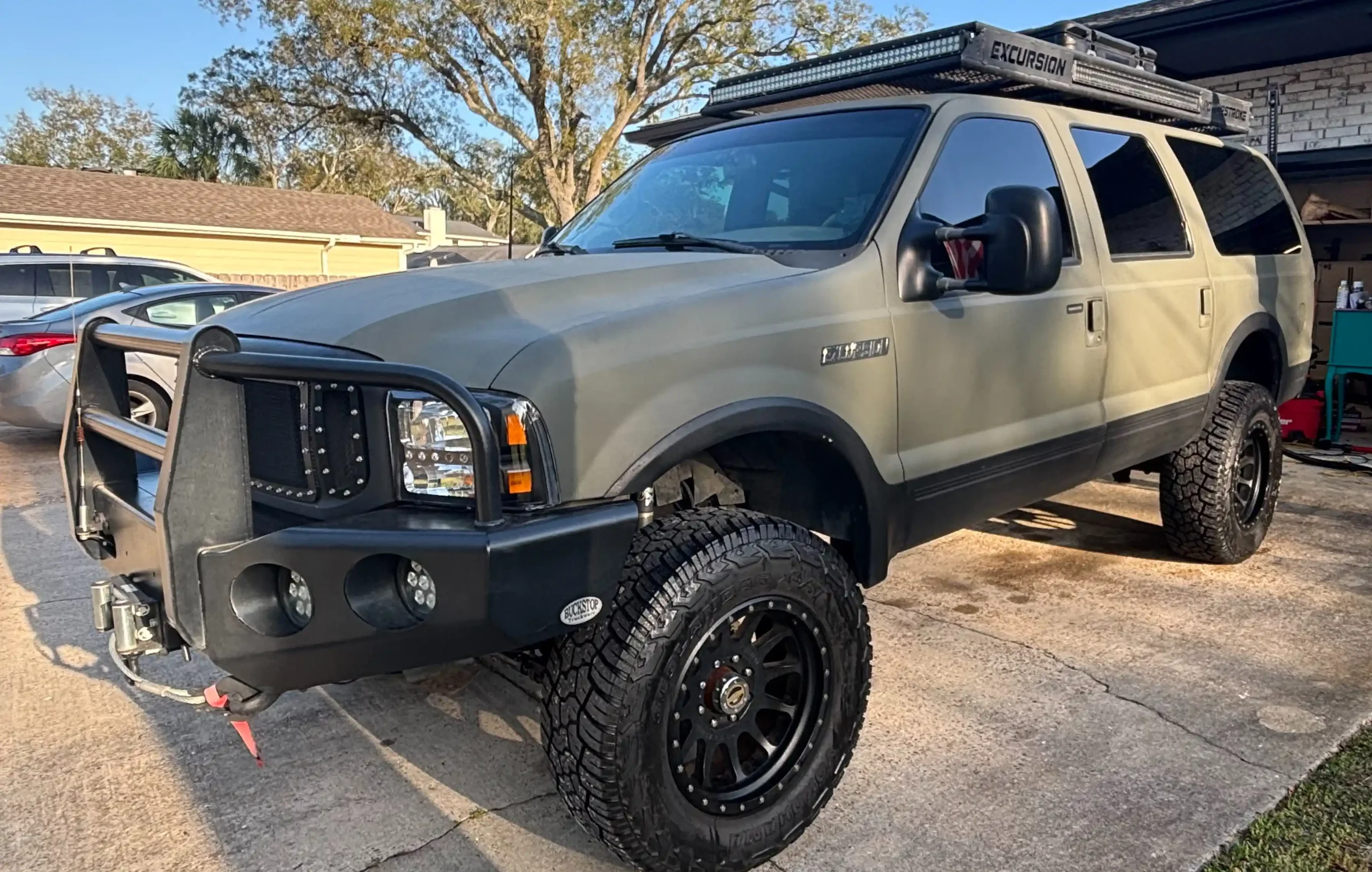 Sold: 2000 Ford Excursion Limited Power Stroke 4×4