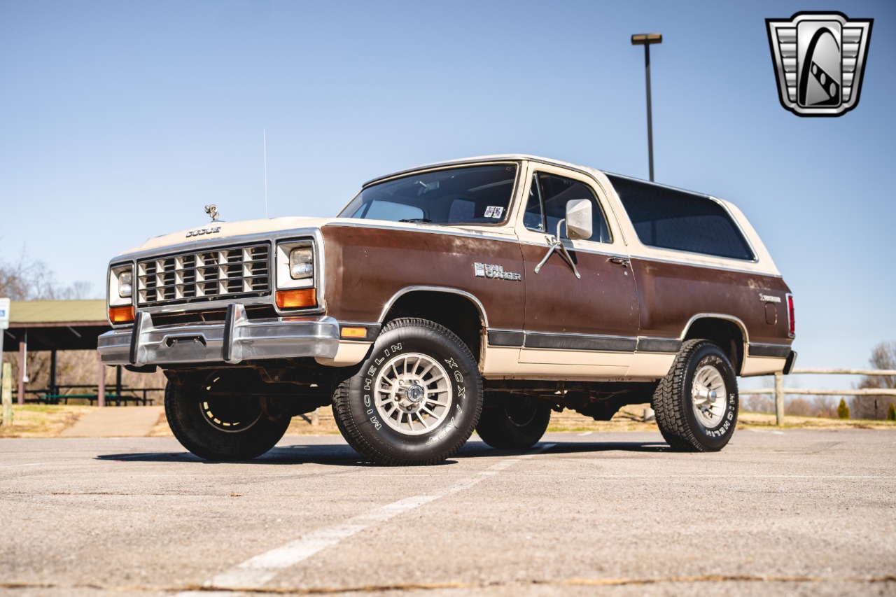  Dodge Ramcharger