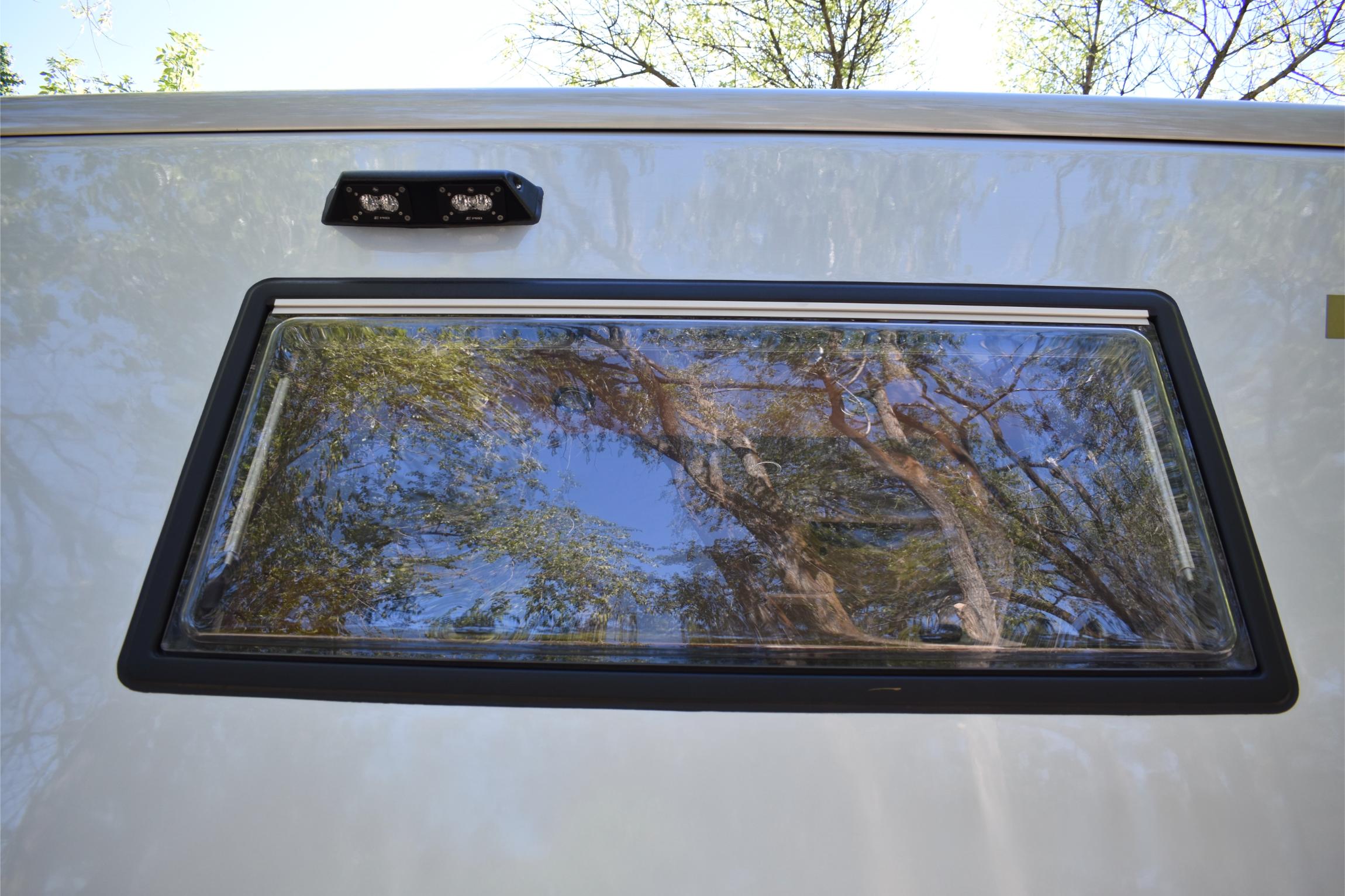 Sold: 2007 EarthRoamer XV-LT 048