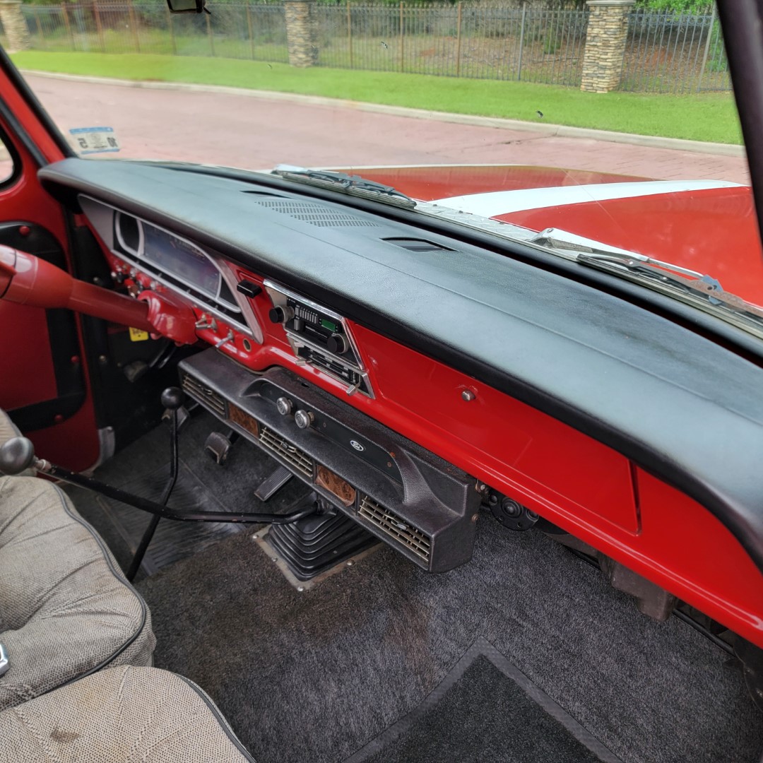 1969 Ford F-350 Hauler