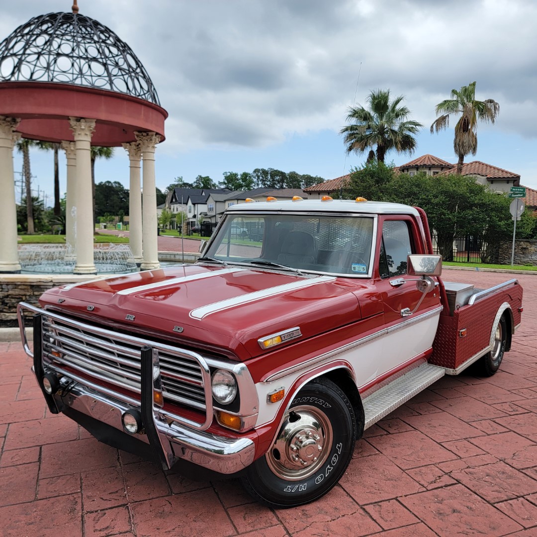 1969 Ford F-350 Hauler - 2