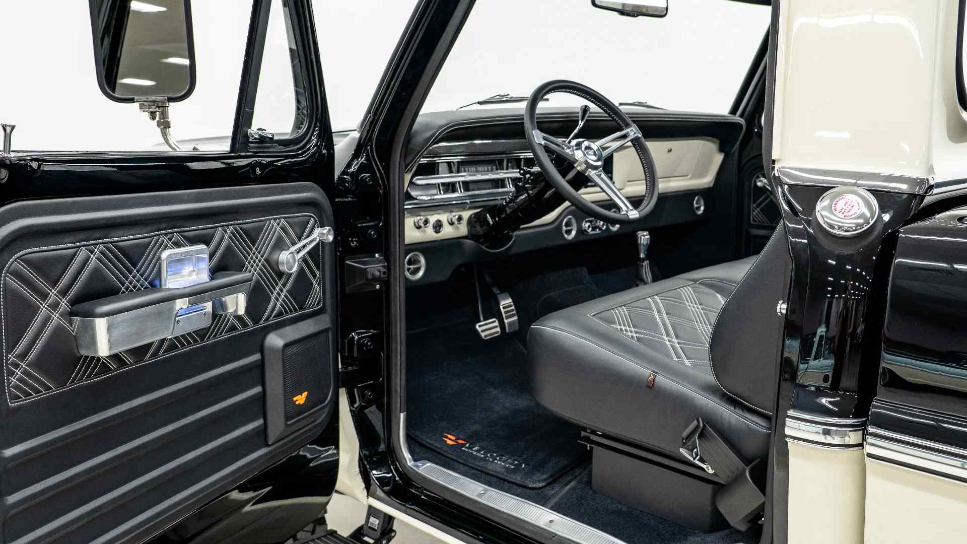 Velocity Heritage Series 1972 Ford F-250