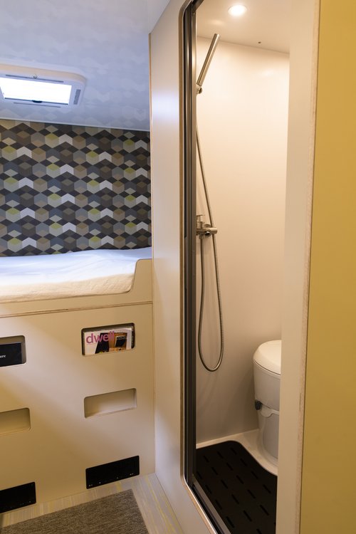 Sold: 1994 Mercedes-Benz SK1824 Expedition Truck