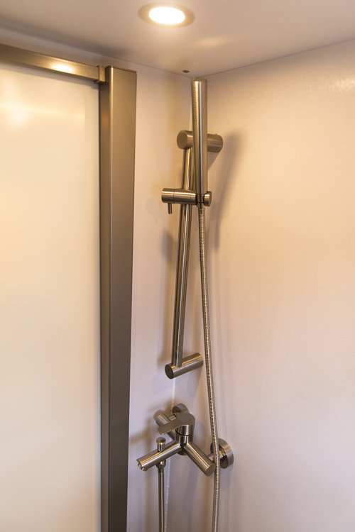 Sold: 1994 Mercedes-Benz SK1824 Expedition Truck