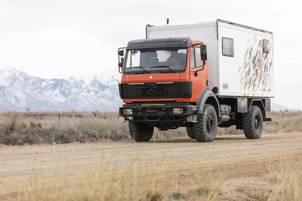 Sold: 1994 Mercedes-Benz SK1824 Expedition Truck