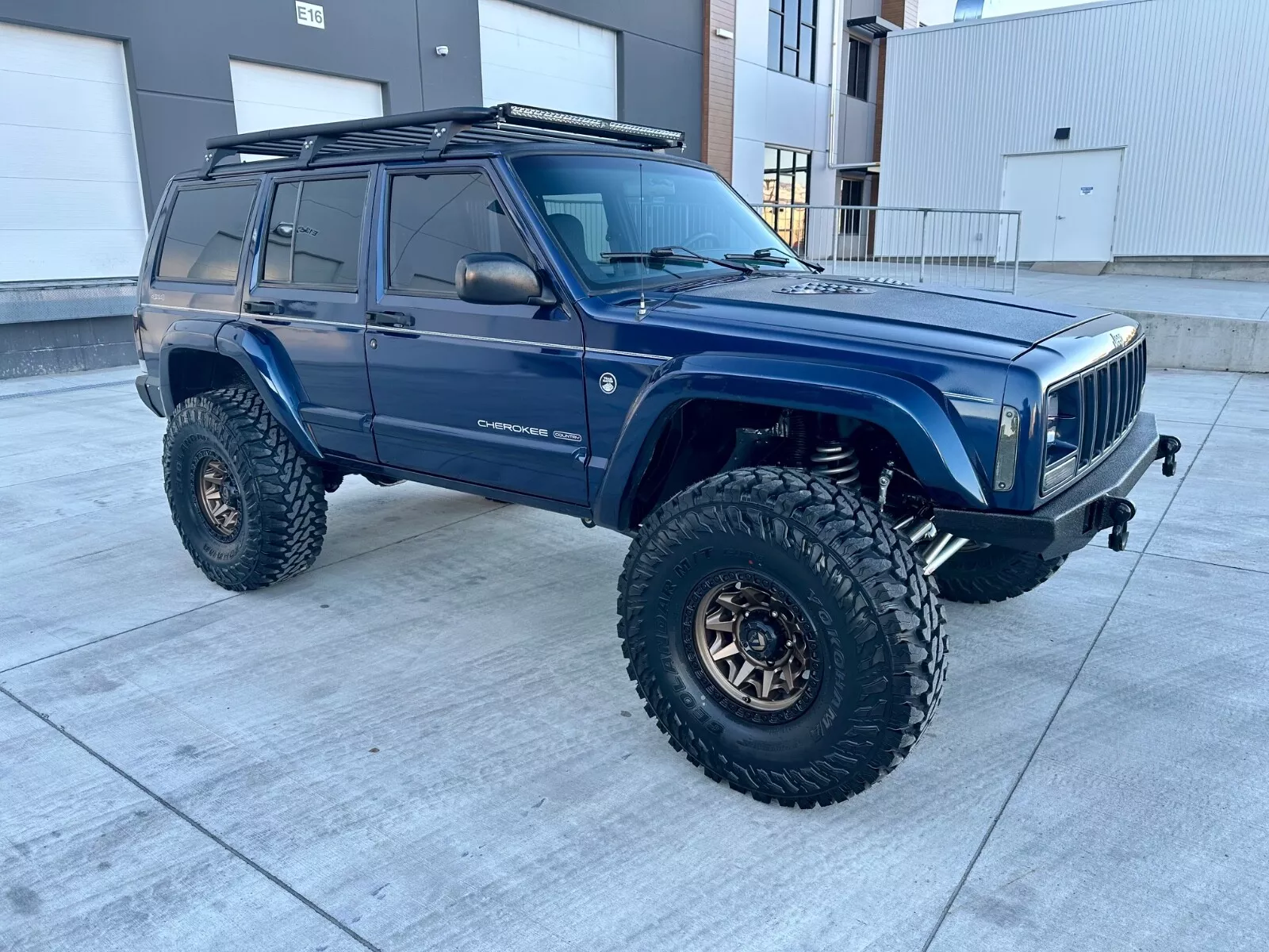 1997 Jeep Cherokee XJ Restomod