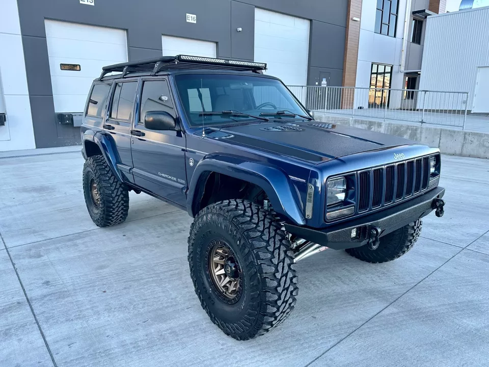 1997 Jeep Cherokee XJ Restomod