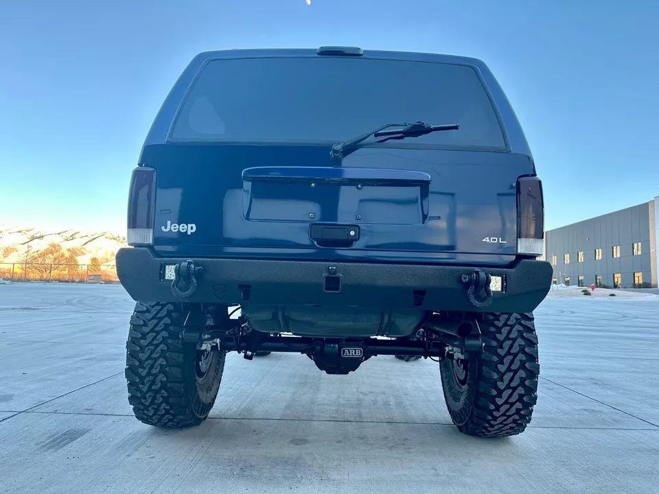 1997 Jeep Cherokee XJ Restomod