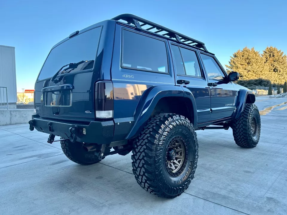 1997 Jeep Cherokee XJ Restomod