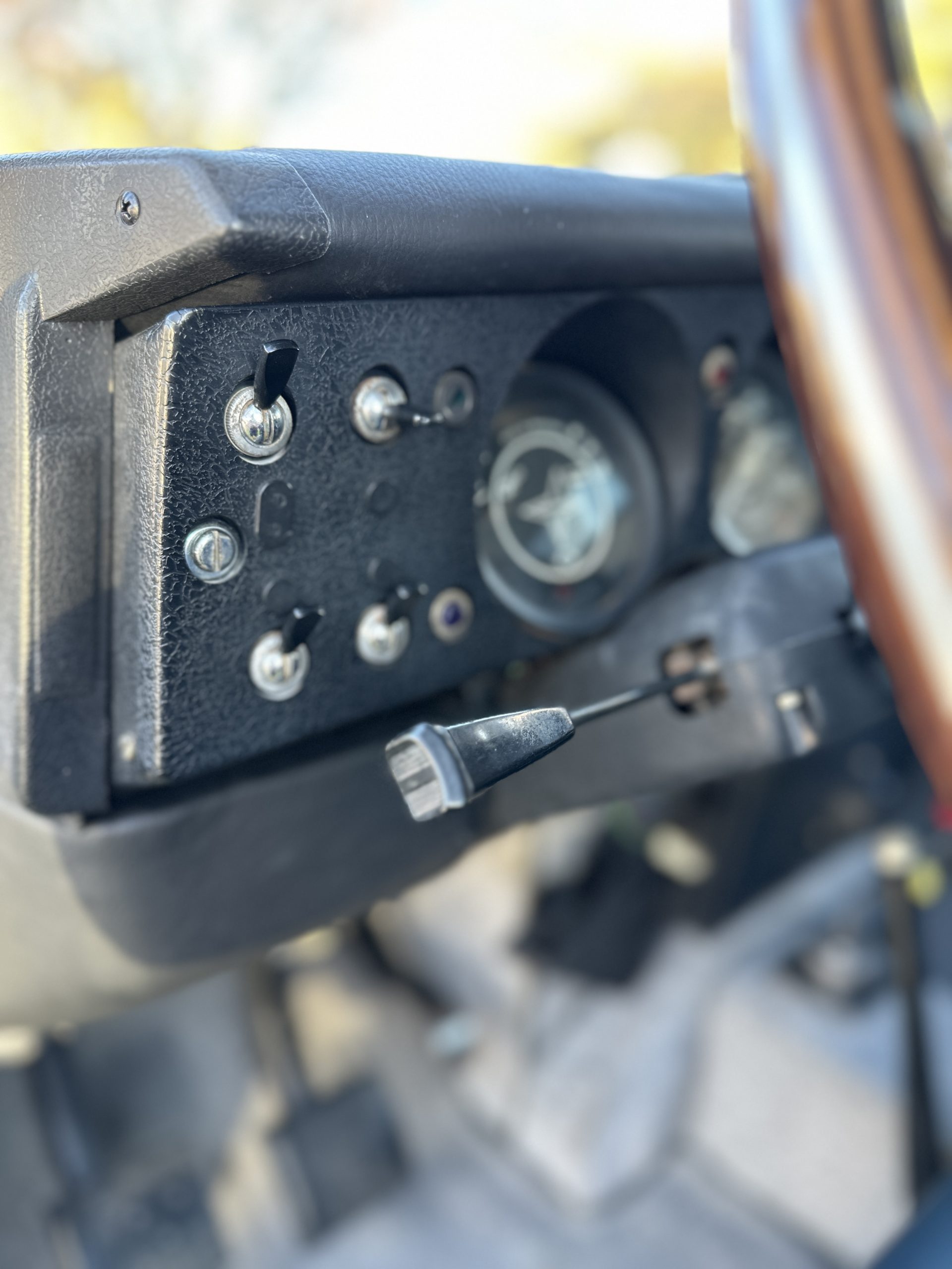 1980 Land Rover Series III 88 Santana
