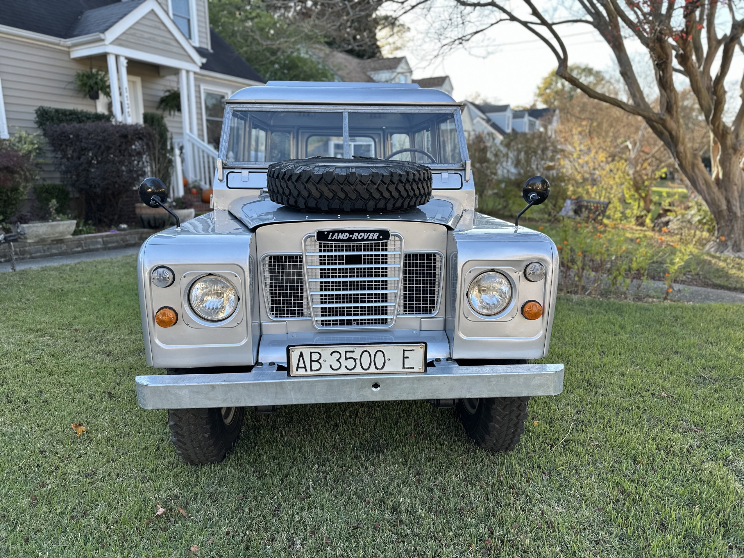 1980 Land Rover Series III 88 Santana
