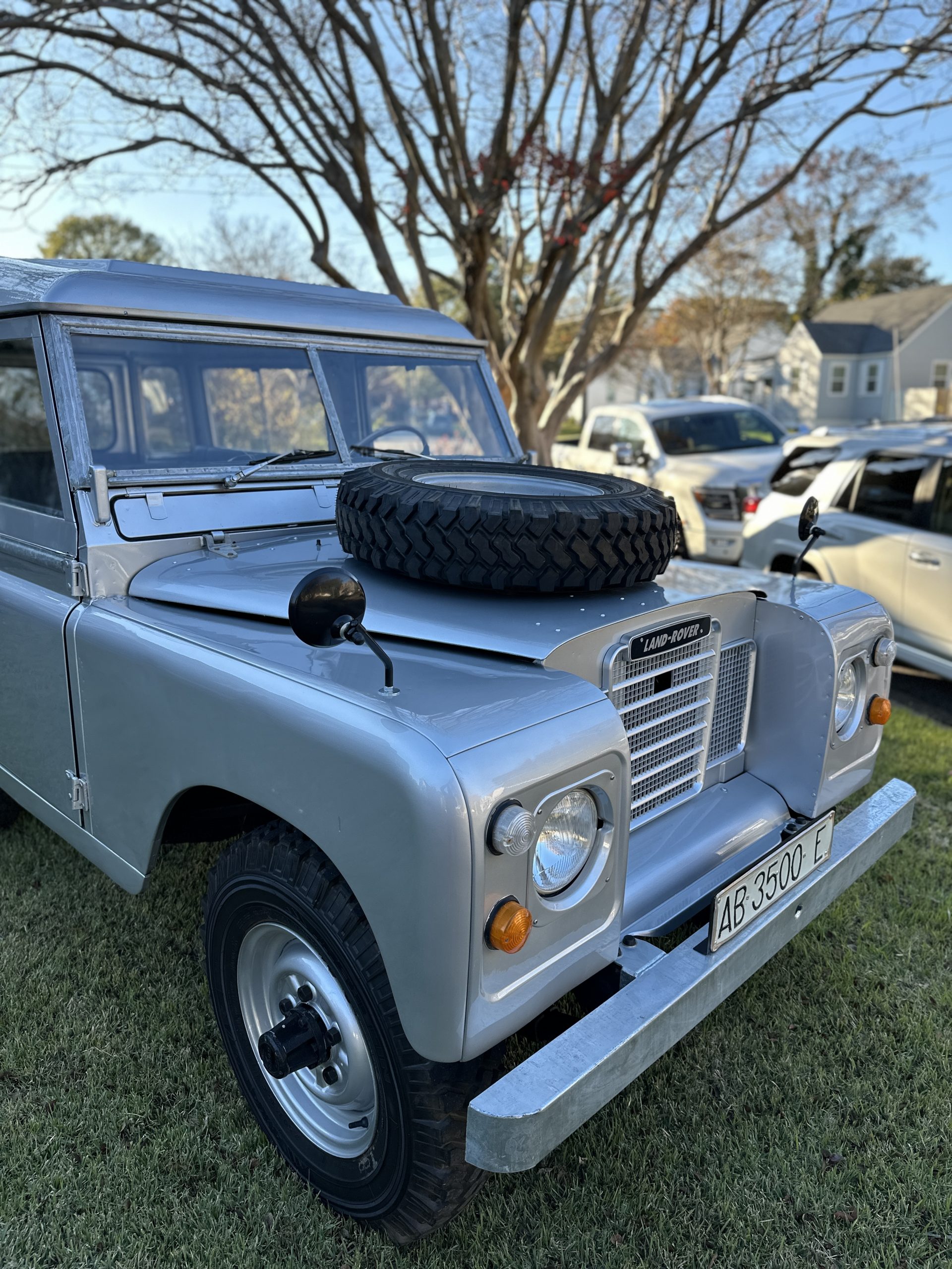 1980 Land Rover Series III 88 Santana - 2