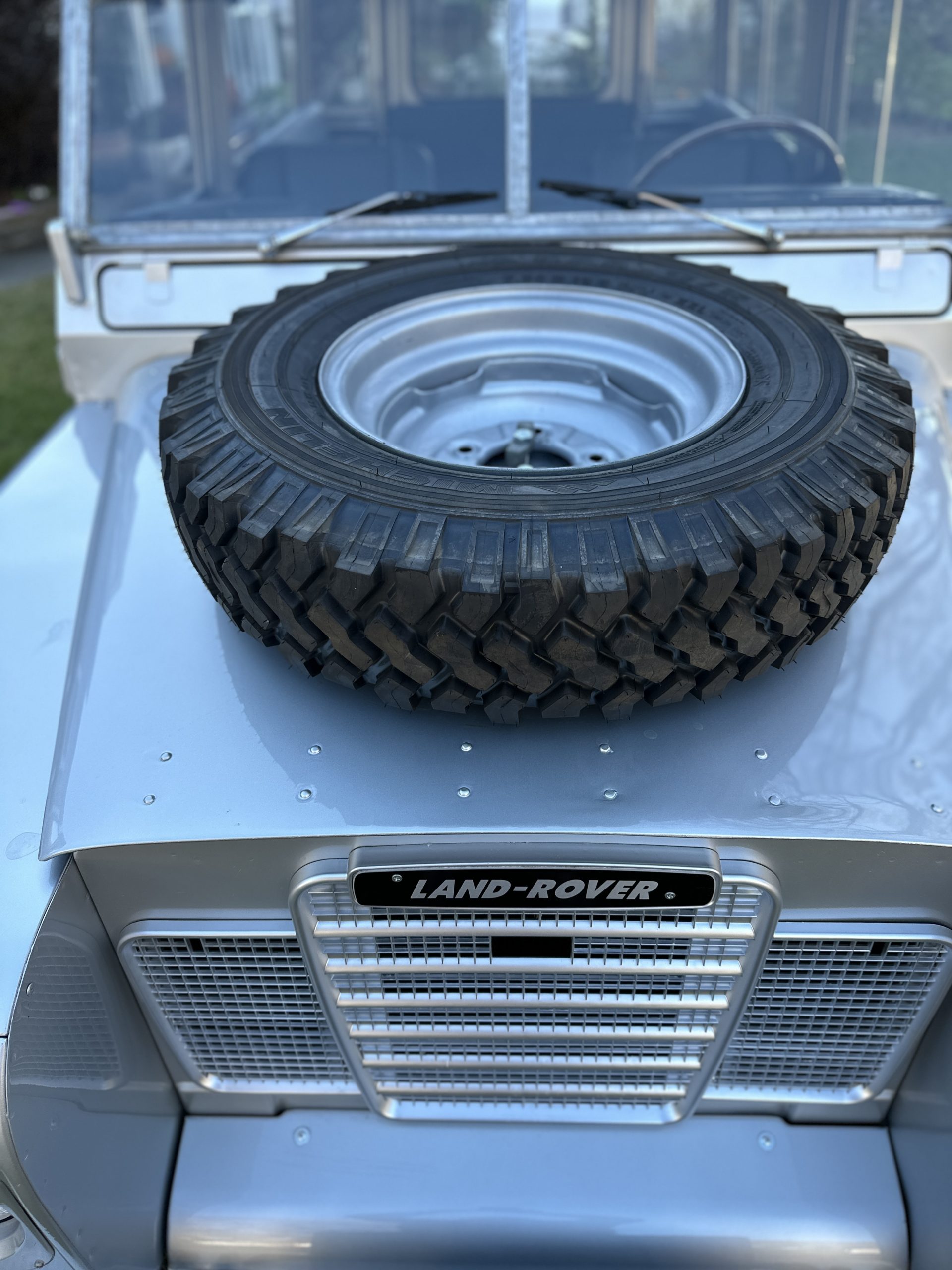 1980 Land Rover Series III 88 Santana