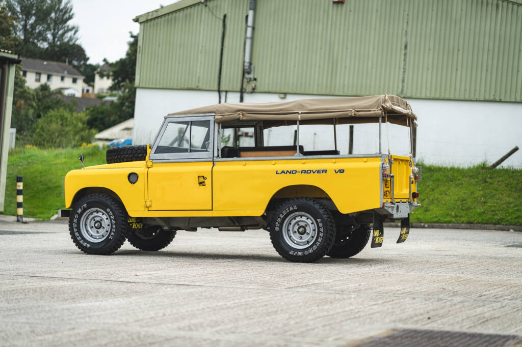 1983 Land Rover Series III 109"