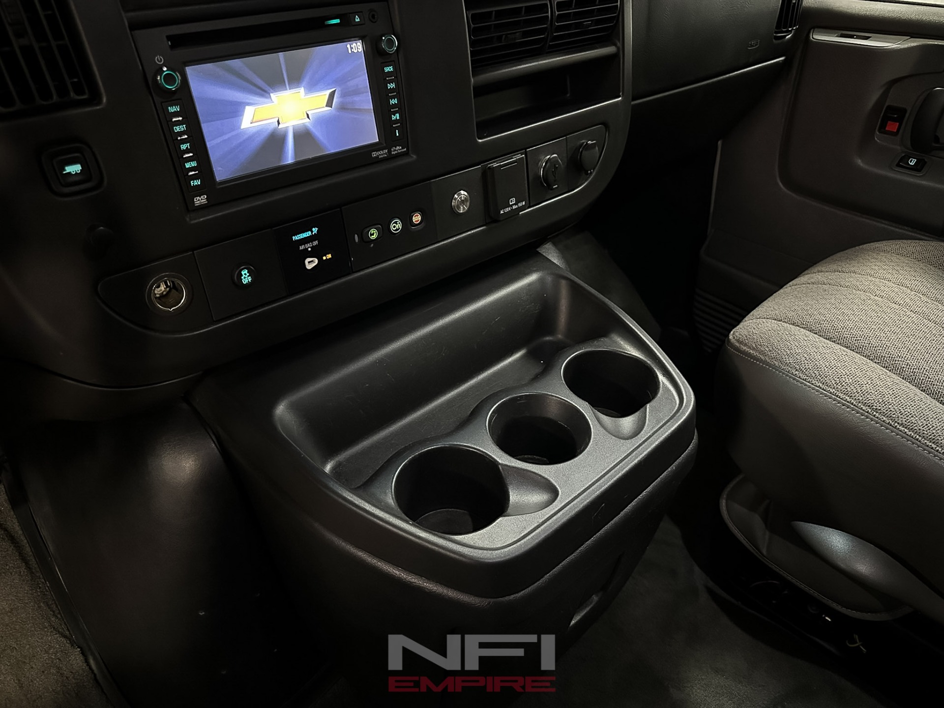 2015 Chevrolet Express 3500 4x4