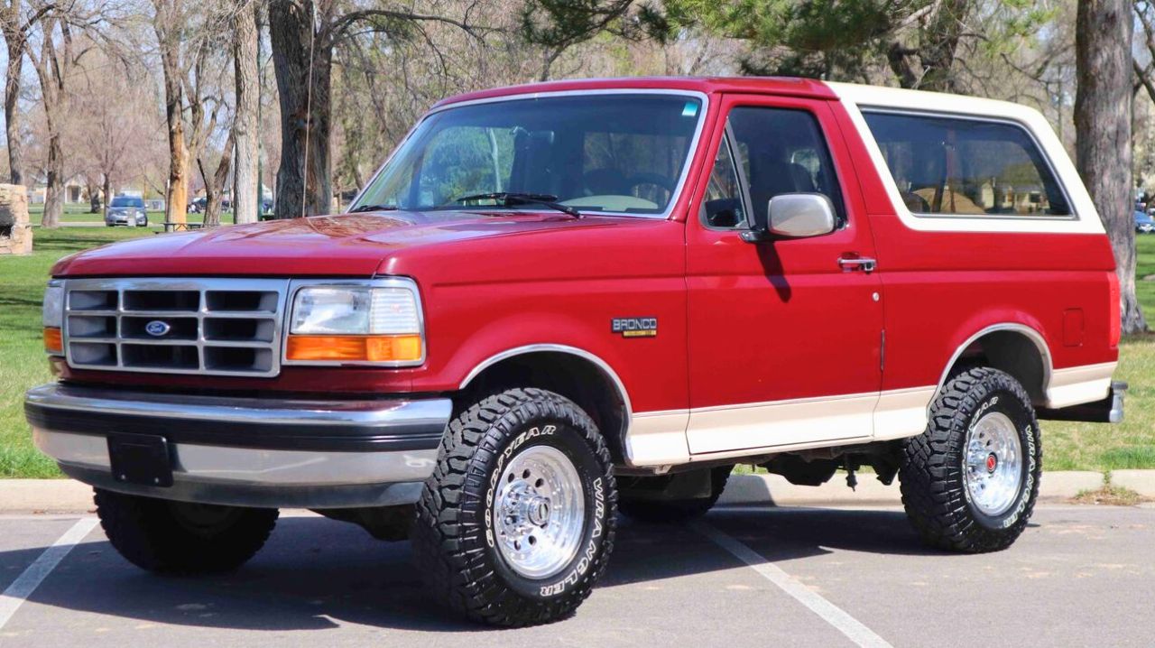 1992 Ford Bronco Eddie Bauer 4×4