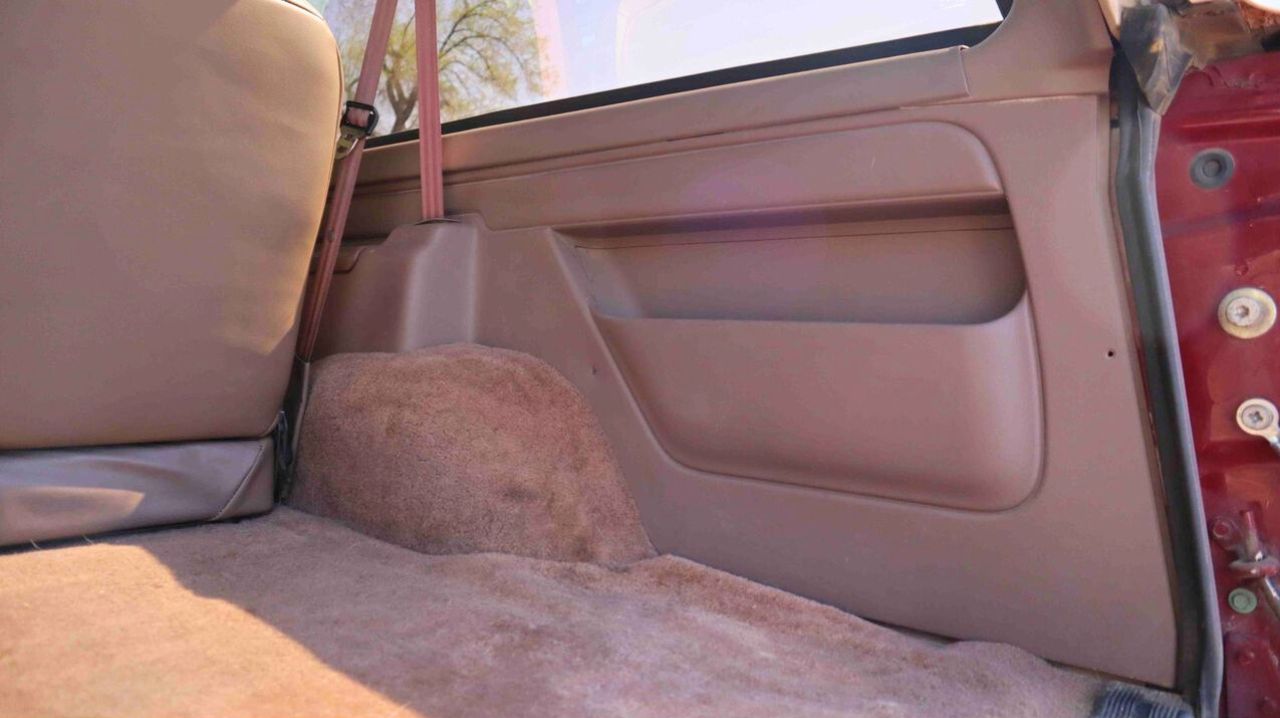 1992 Ford Bronco Eddie Bauer 4×4 - 4