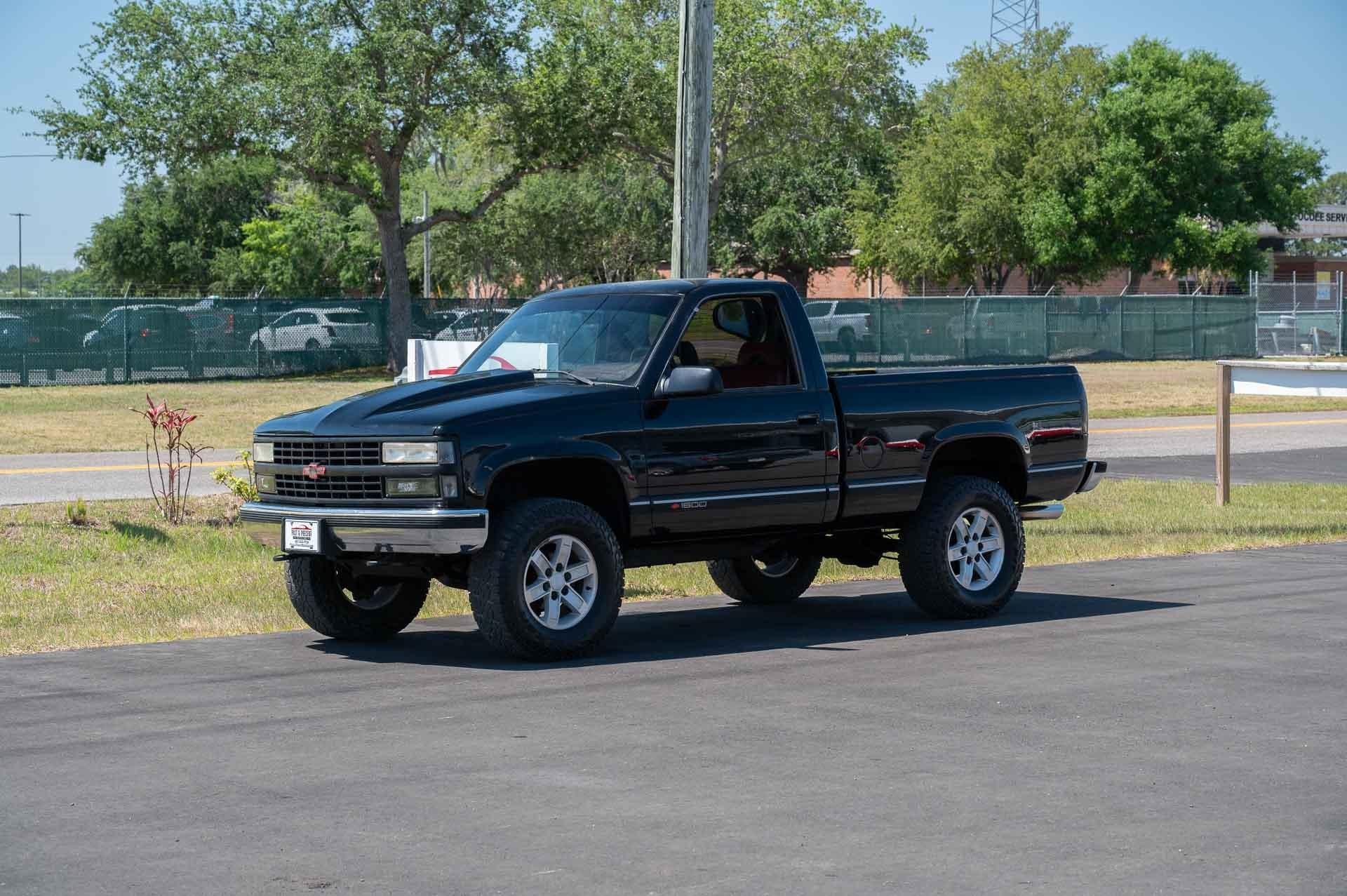 1993 Chevrolet K1500 4x4 - 3