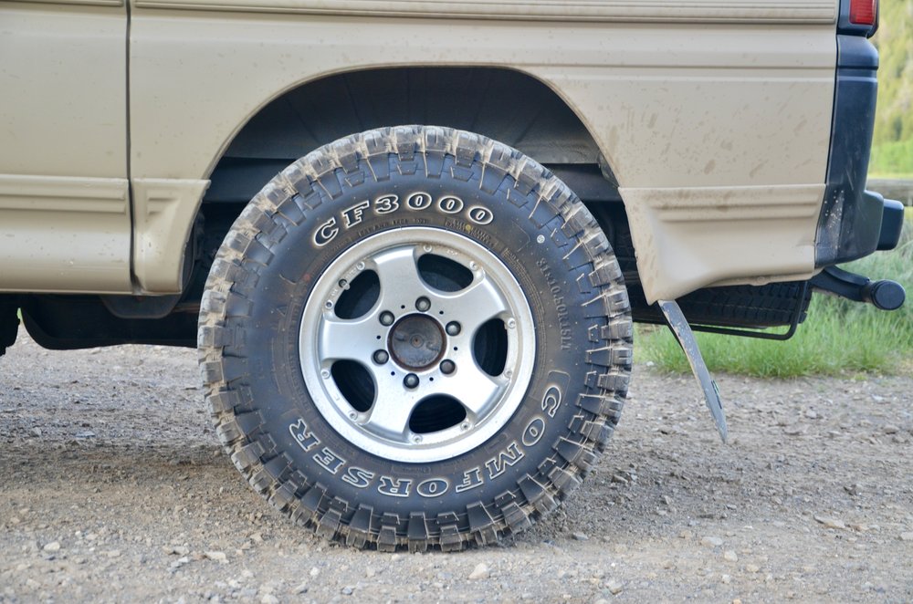 Sold: 1997 Mitsubishi Delica L300 Starwagon